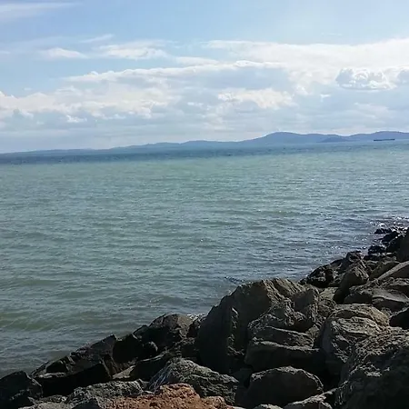 Apartment студио изгрев Burgas