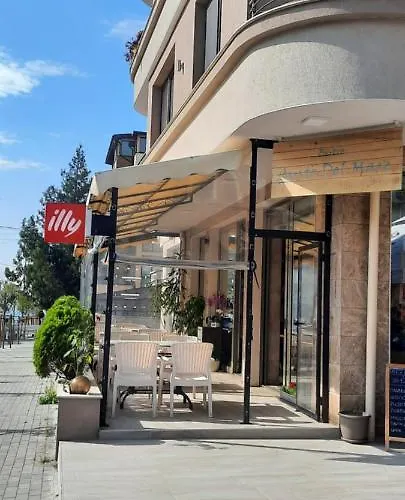 студио изгрев 公寓 布尔加斯