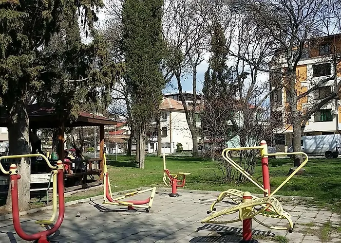 студио изгрев 布尔加斯