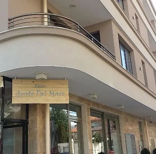 студио изгрев 公寓 布尔加斯